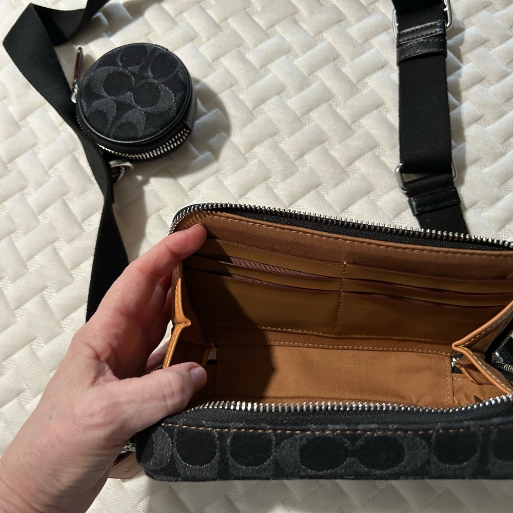 Coach Charter Slim Crossbody Bag with Coin Pouch - Picture 3 of 6